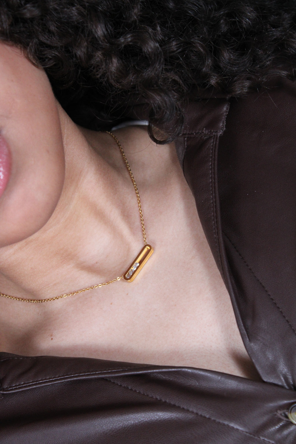 Halo Bar Necklace