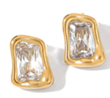 Aurelia Studs